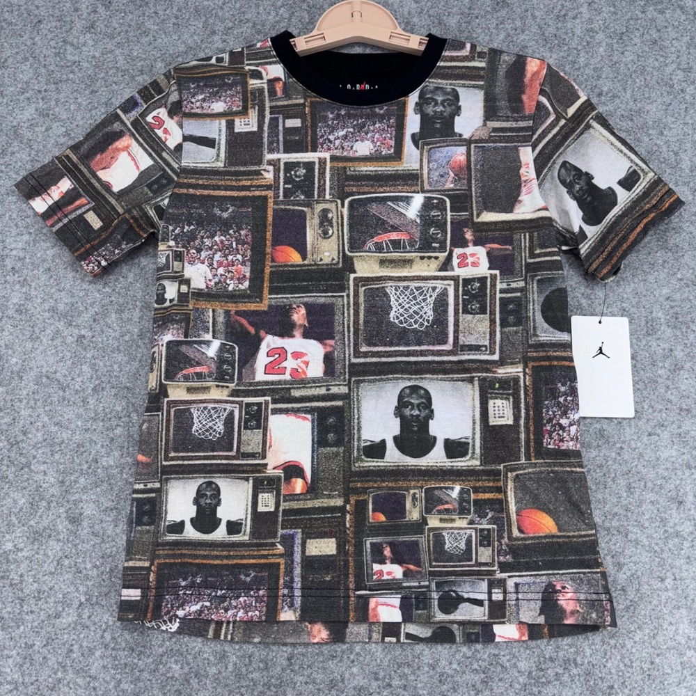 Jordan Boys Retro TV Graphic T-Shirt Black Multi Size M 10-12 95C250-023